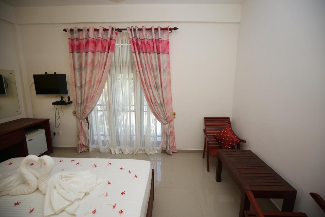 Yala Safari Village Maha Akurugoda Экстерьер фото