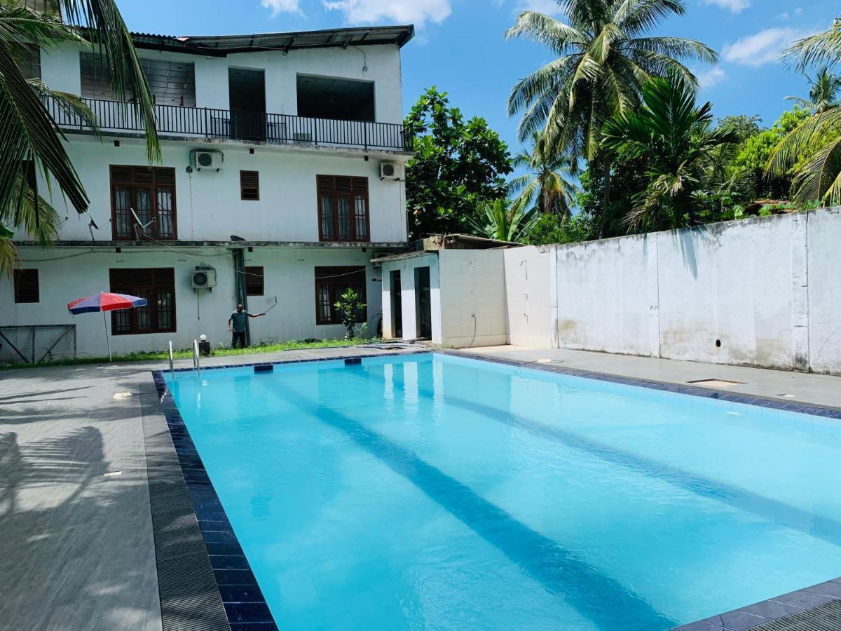 Yala Safari Village Maha Akurugoda Экстерьер фото