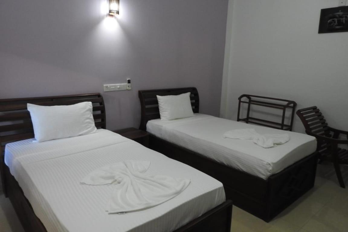 Yala Safari Village Maha Akurugoda Экстерьер фото